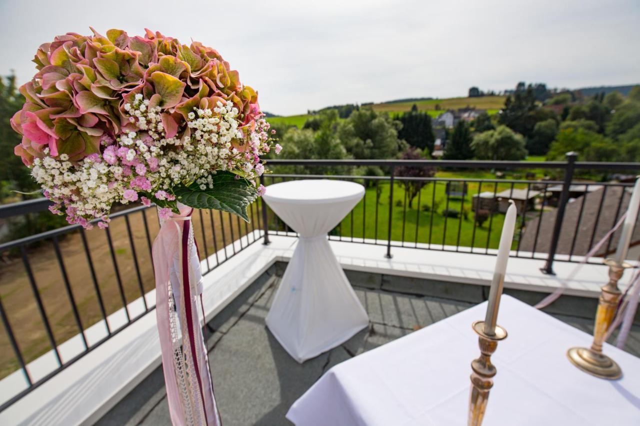 Lahntalhotel Feudingen باد لاسفه المظهر الخارجي الصورة