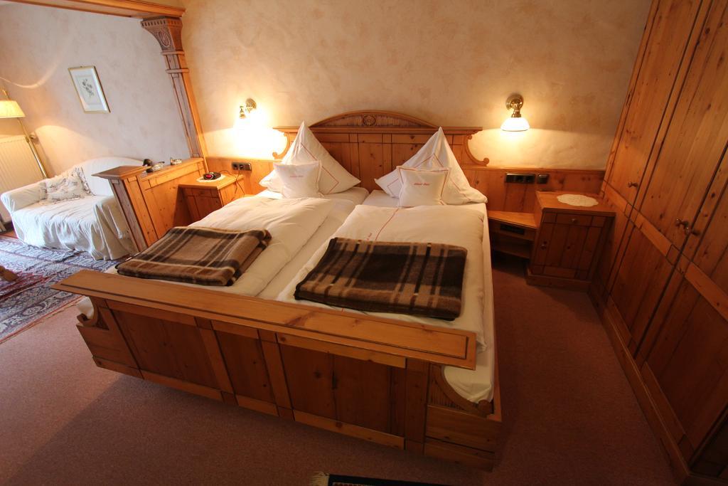 Lahntalhotel Feudingen باد لاسفه المظهر الخارجي الصورة